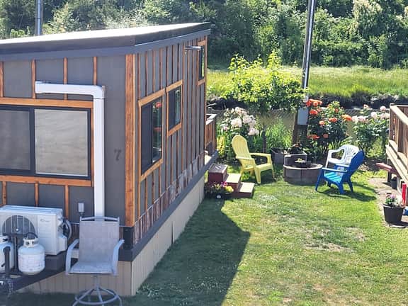 Tiny home by the beach