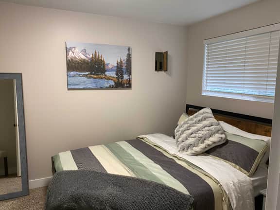Central location - 1 bed  cozy furnished apt #2